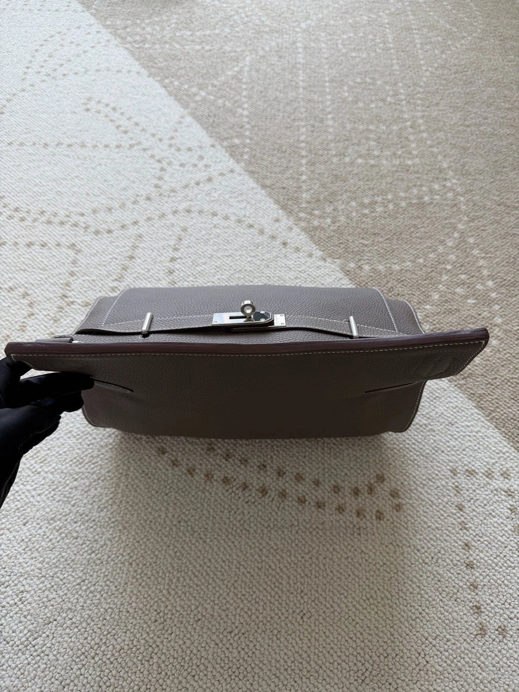 Hermes Jypsiere34 TC Leather Shoulder Bag Gray Silver Unisex Adults