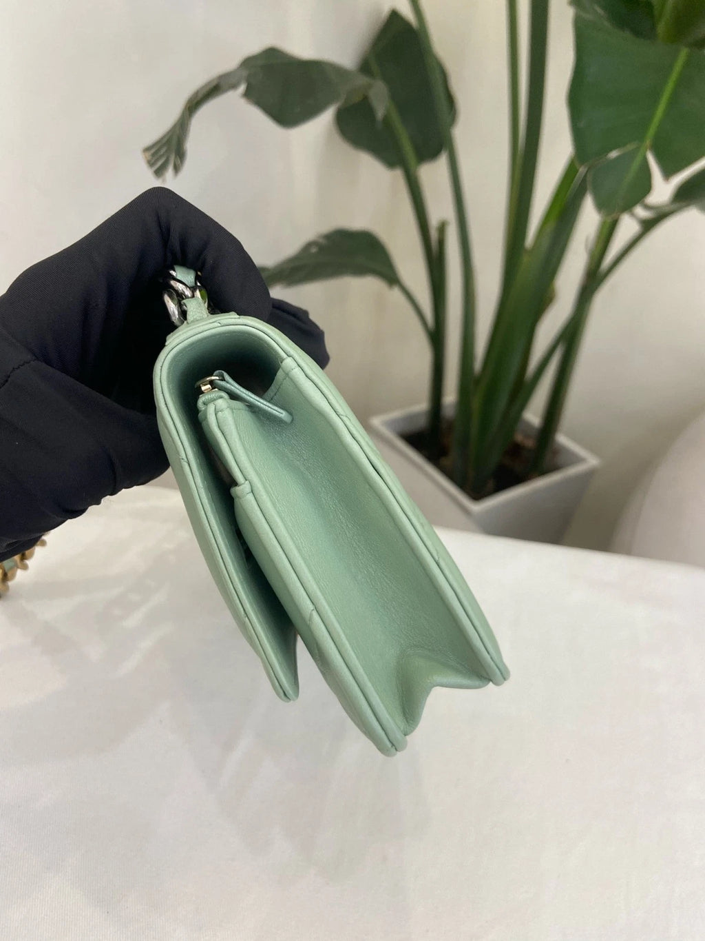 CHANEL Green Mermaid 19Bag WOC Crossbody Bag For Women