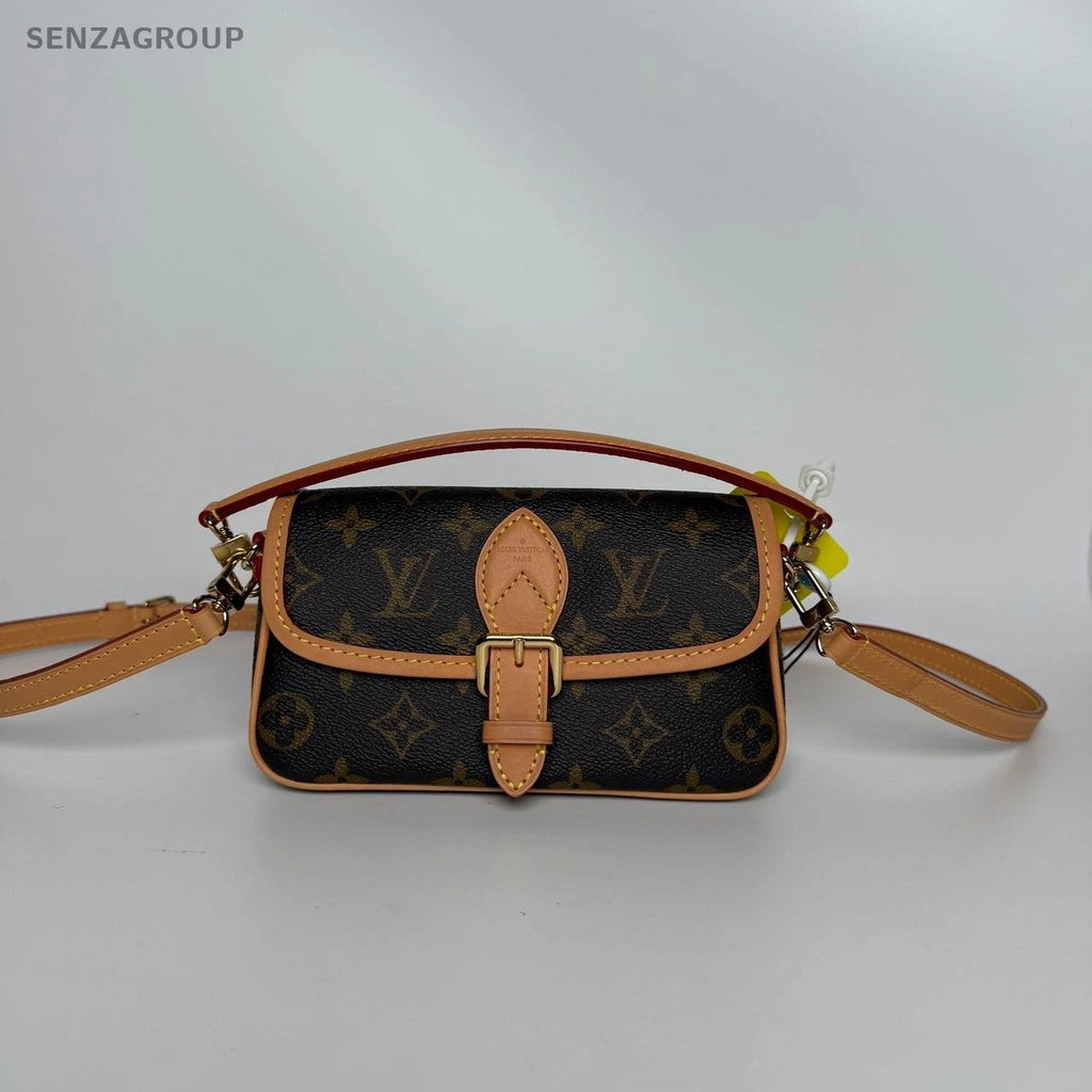 SJ0001 Louis Vuitton Diane nano bag U