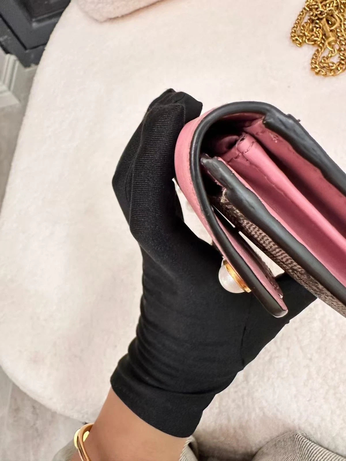 GUCCI Women Leather Pearl Decorated Wallet Crossbody