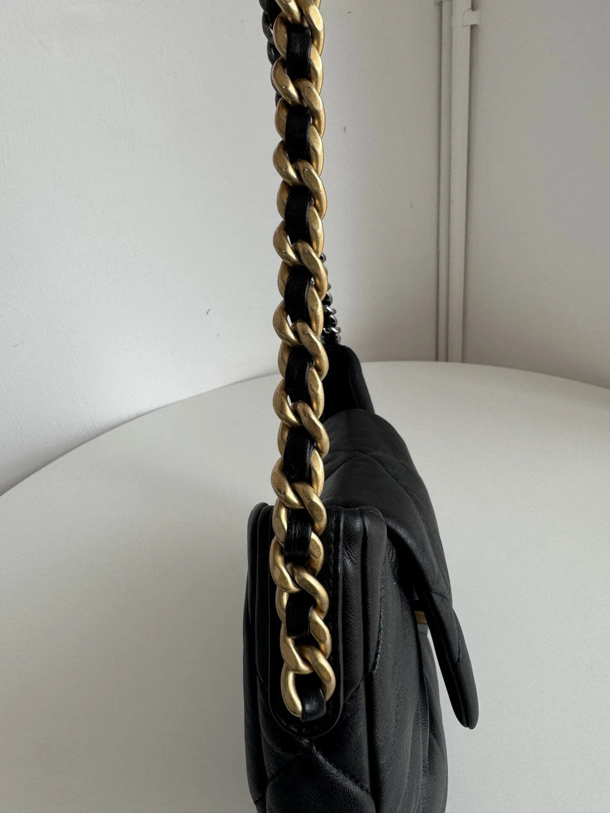 Chanel 19Bag Hobo Black Chain Handbag Shoulder Bag Gold Hardware Diamond