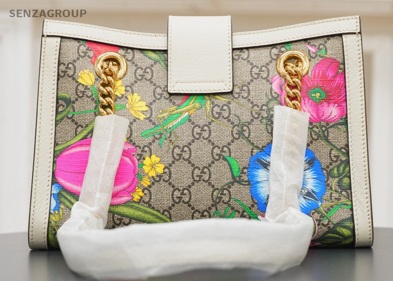 GUCCI Padlock Flowers Chain Shoulder bag White Gold Women
