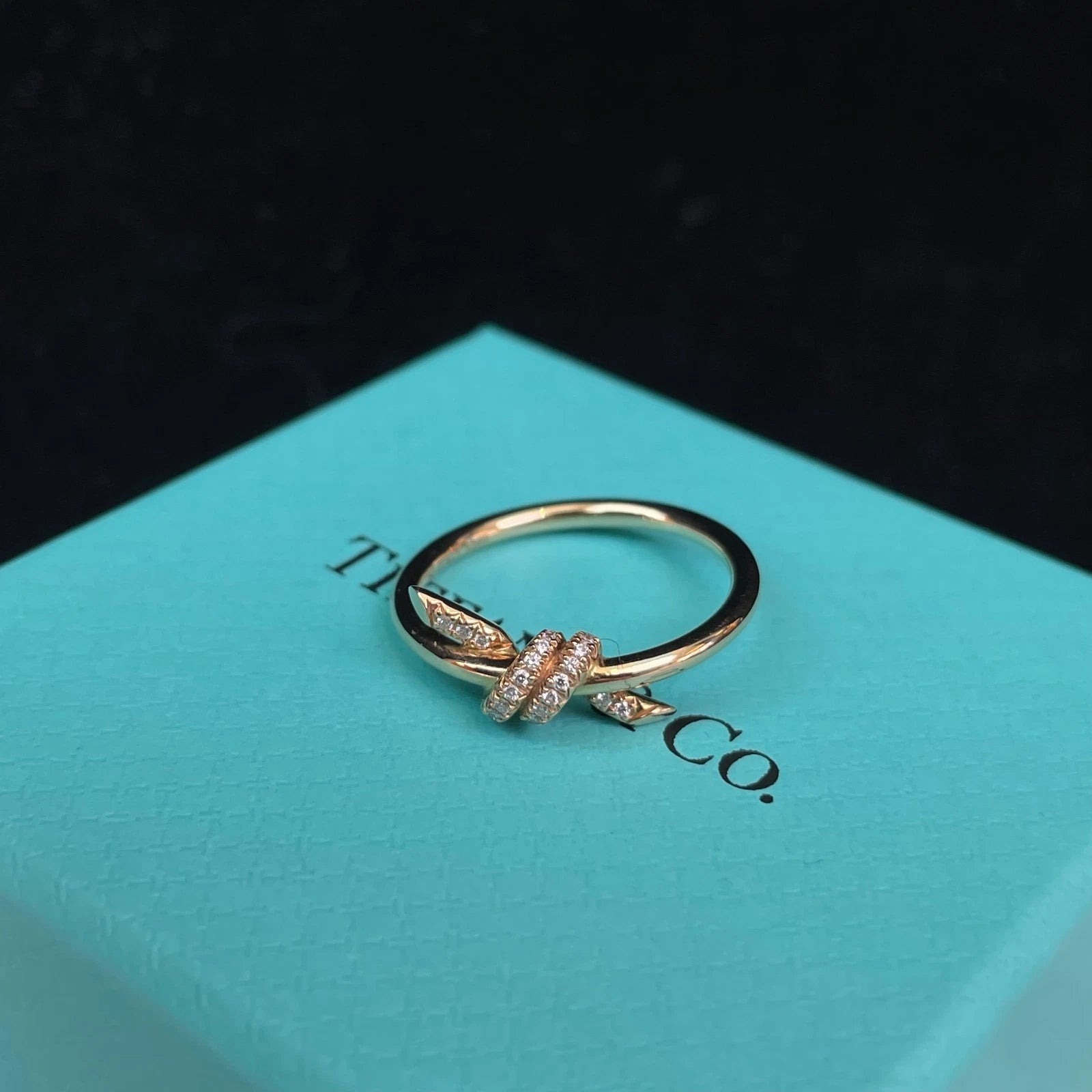Tiffany &amp; Co. Tiffany Knot 18K Rose Gold Diamonds Band Ring EU53/US6.25