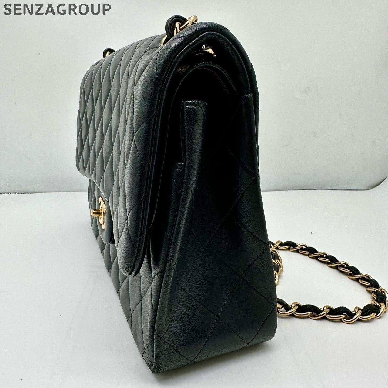 Chanel Classic Flap Jumbo Lambskin Shoulder Bag Black Gold