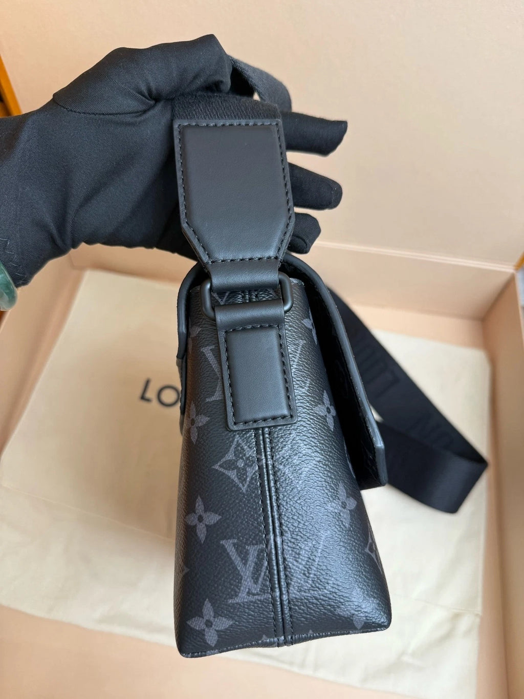 Louis Vuitton Black Canvas Crossbody Messenger Bag For Women