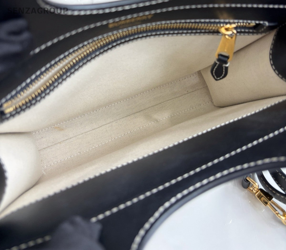 Burberry Pocket tote Black Gray 2WAY Crossbody bag