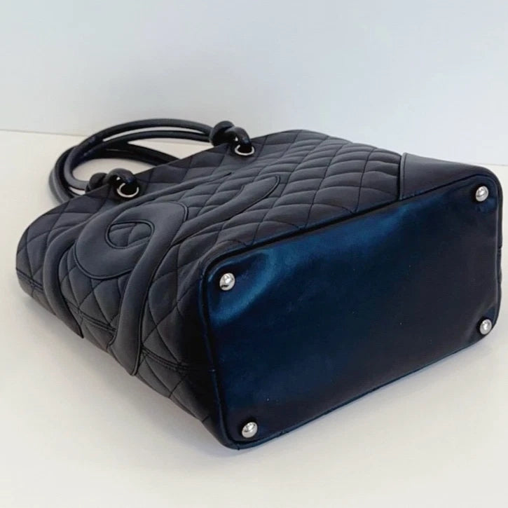 Chanel So Black Bucket Diamond Top Handle Shoulder Bag Black Women Fashion