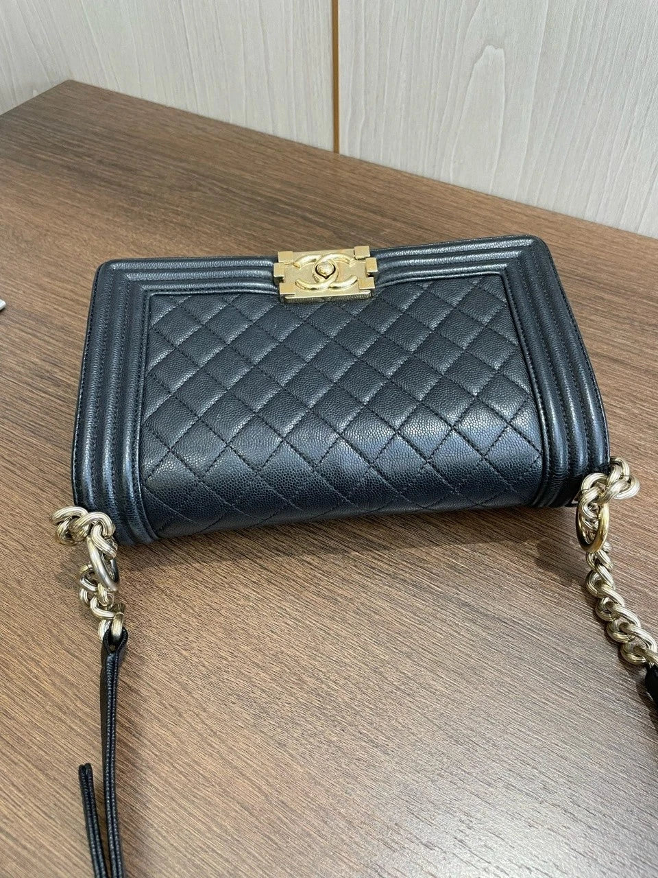 SJ0001 Chanel cavier leather leboy gold hardware