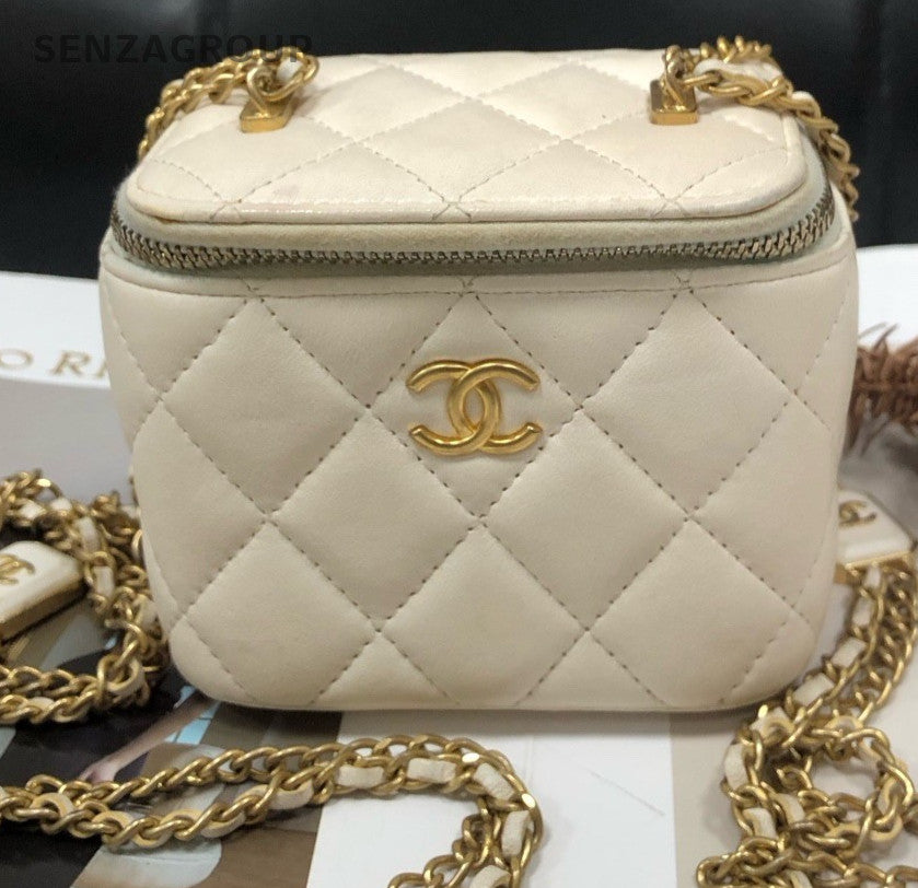 Chanel Diamond Chain Shoulder Bag Crossbody White Gold Used Women Classic
