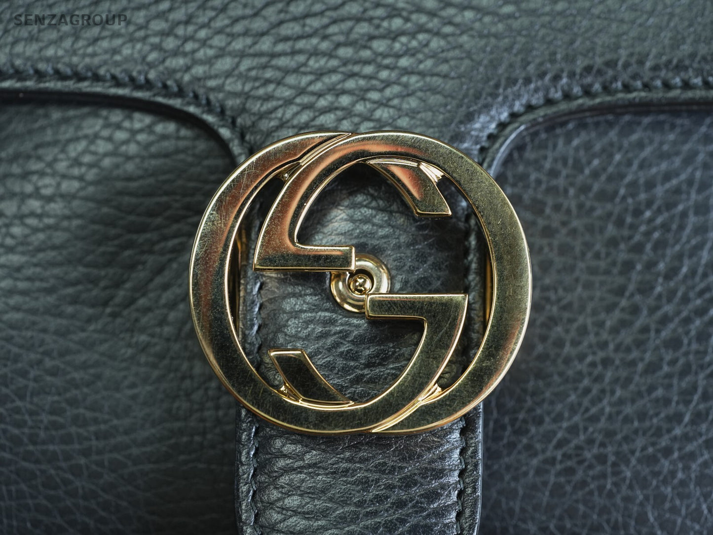 GUCCI Interlocking Top Handle Shoulder Bag