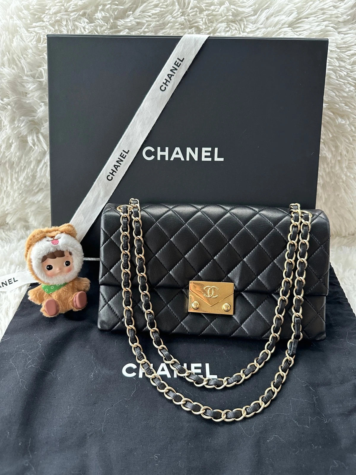 CHANEL Black Gold Lamskin Accordion Shoulder Crossbody Bag For Women