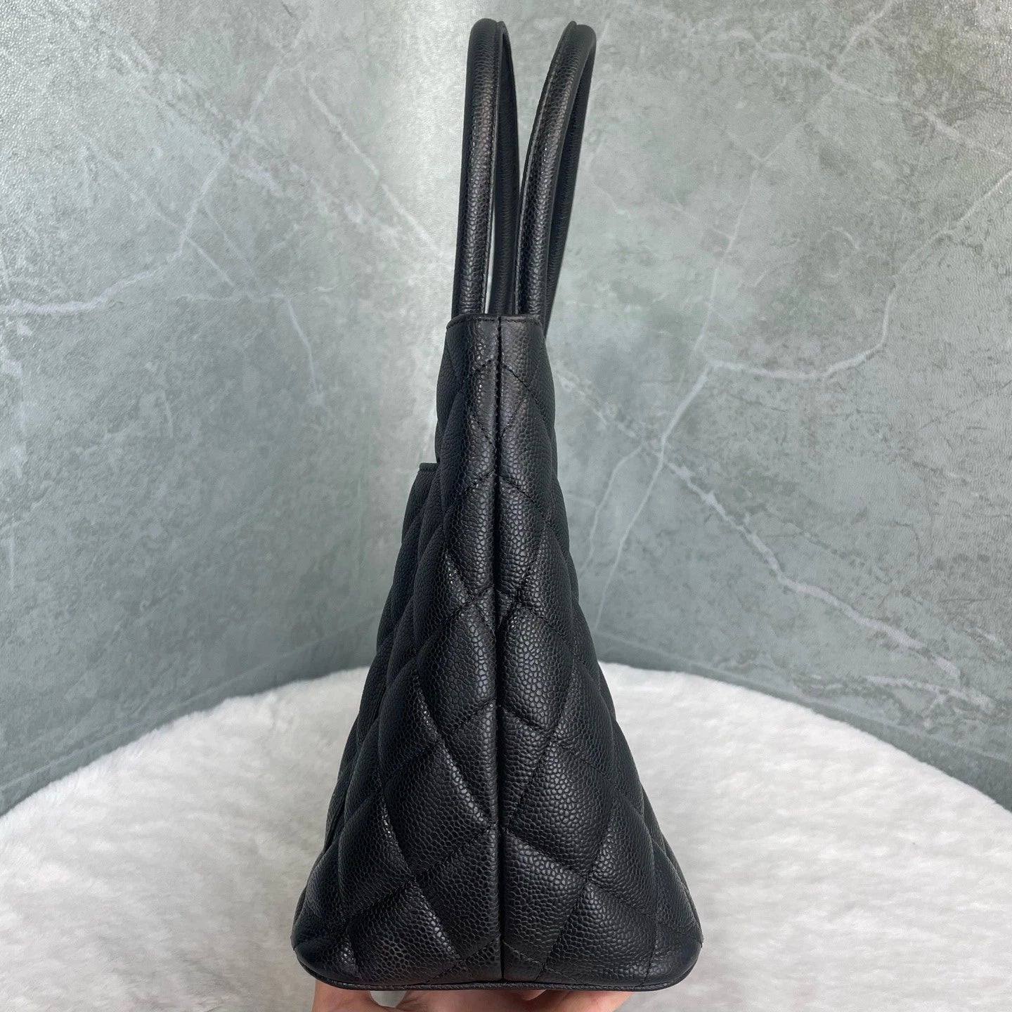 Chanel Hilton Black Caviar Leather Tote Handbag Shoulder Bag Gold Hardware
