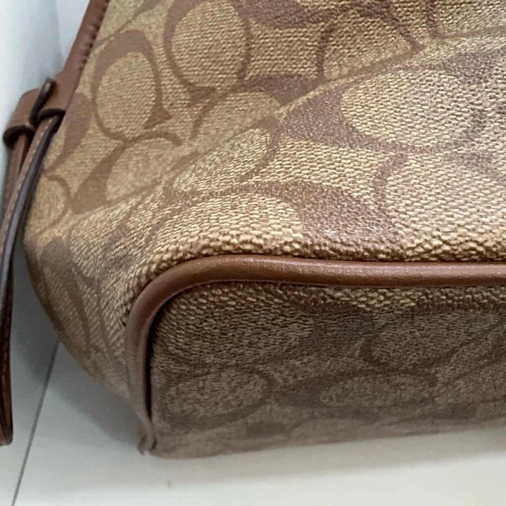Coach Women's Signature Canvas Tote Shoulder Crossbody Handbag