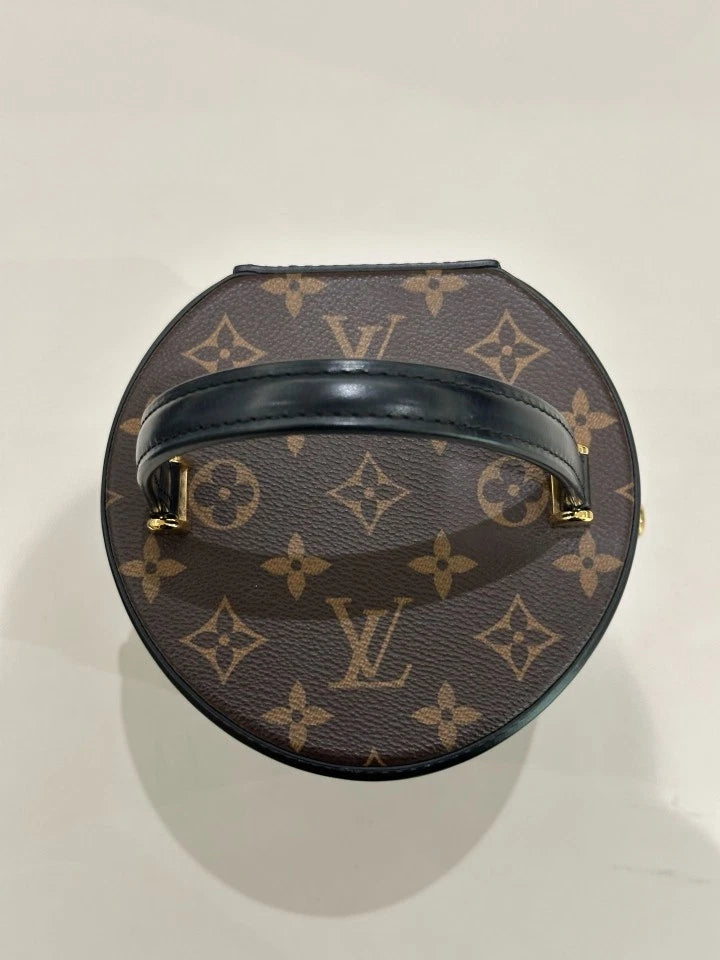 Louis Vuitton Women's Monogram Canvas Bucket Bag