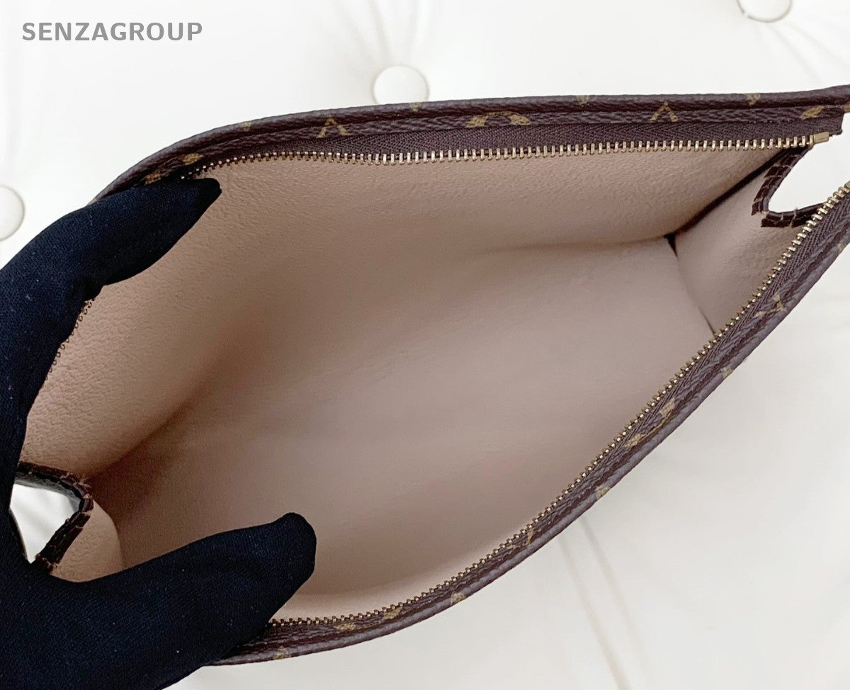 Louis Vuitton Toiletry pouch Monogram Clutch Handbag Brown Classic
