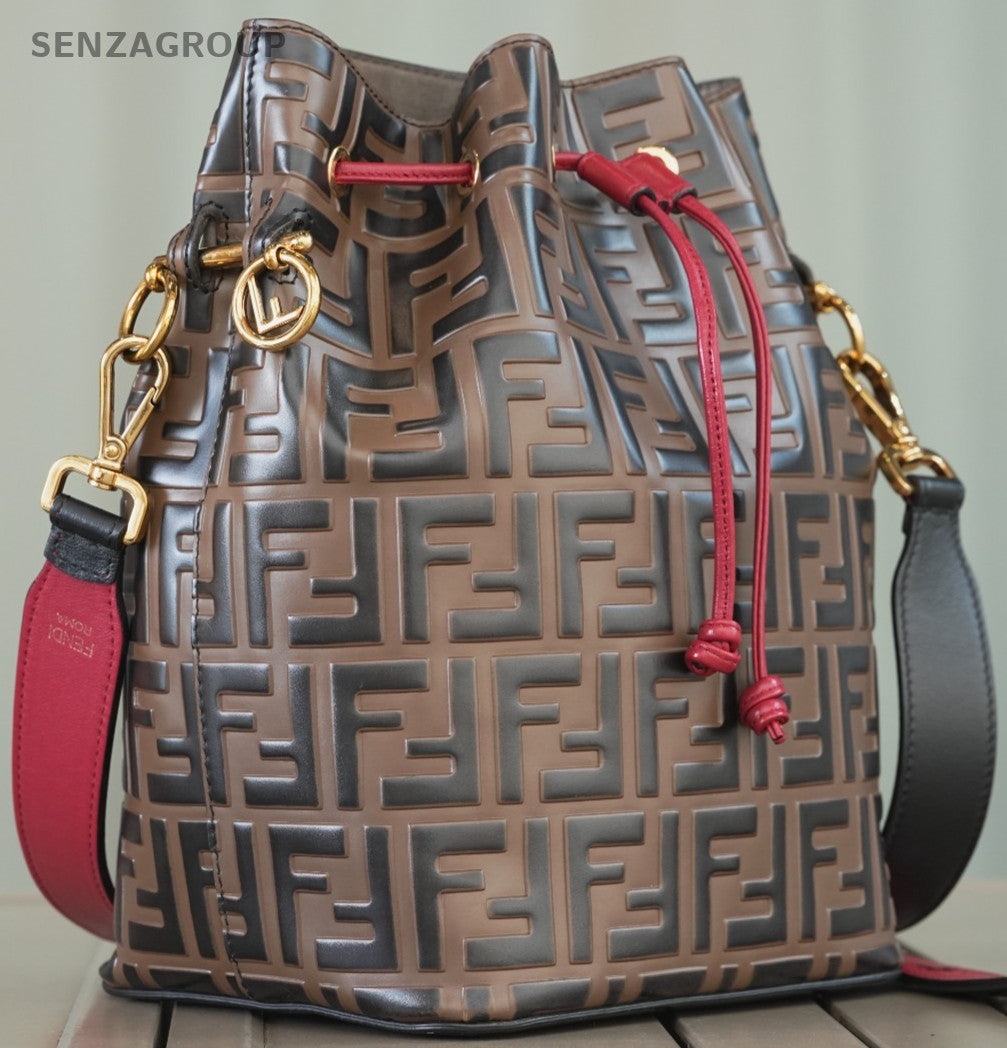 FENDI Classic Logo Bucket Drawstring Shoulder bag Brown
