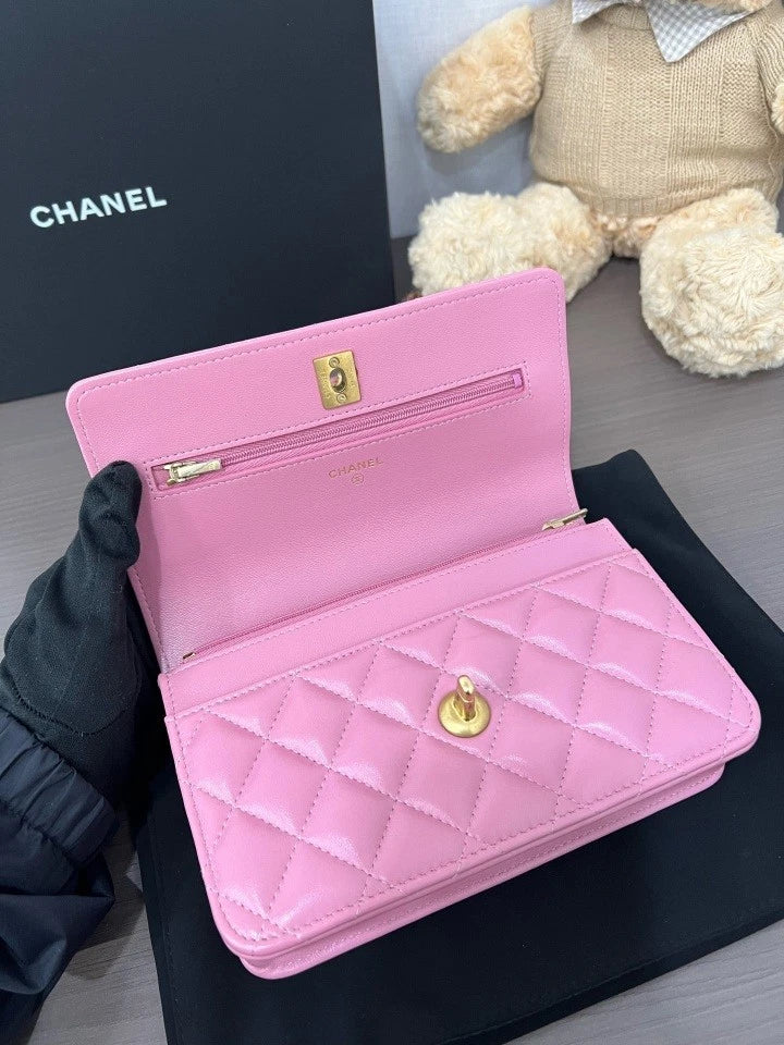 CHANEL 24C Pink Cutout Handle WOC Crossbody Bag For Women