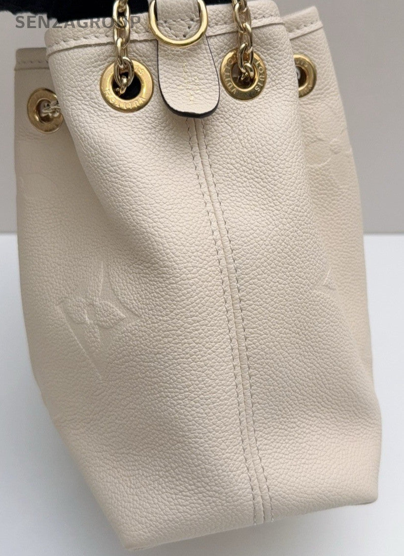 Louis Vuitton Calfskin Bucket Shoulder Bag Crossbody White Gold Women Classic