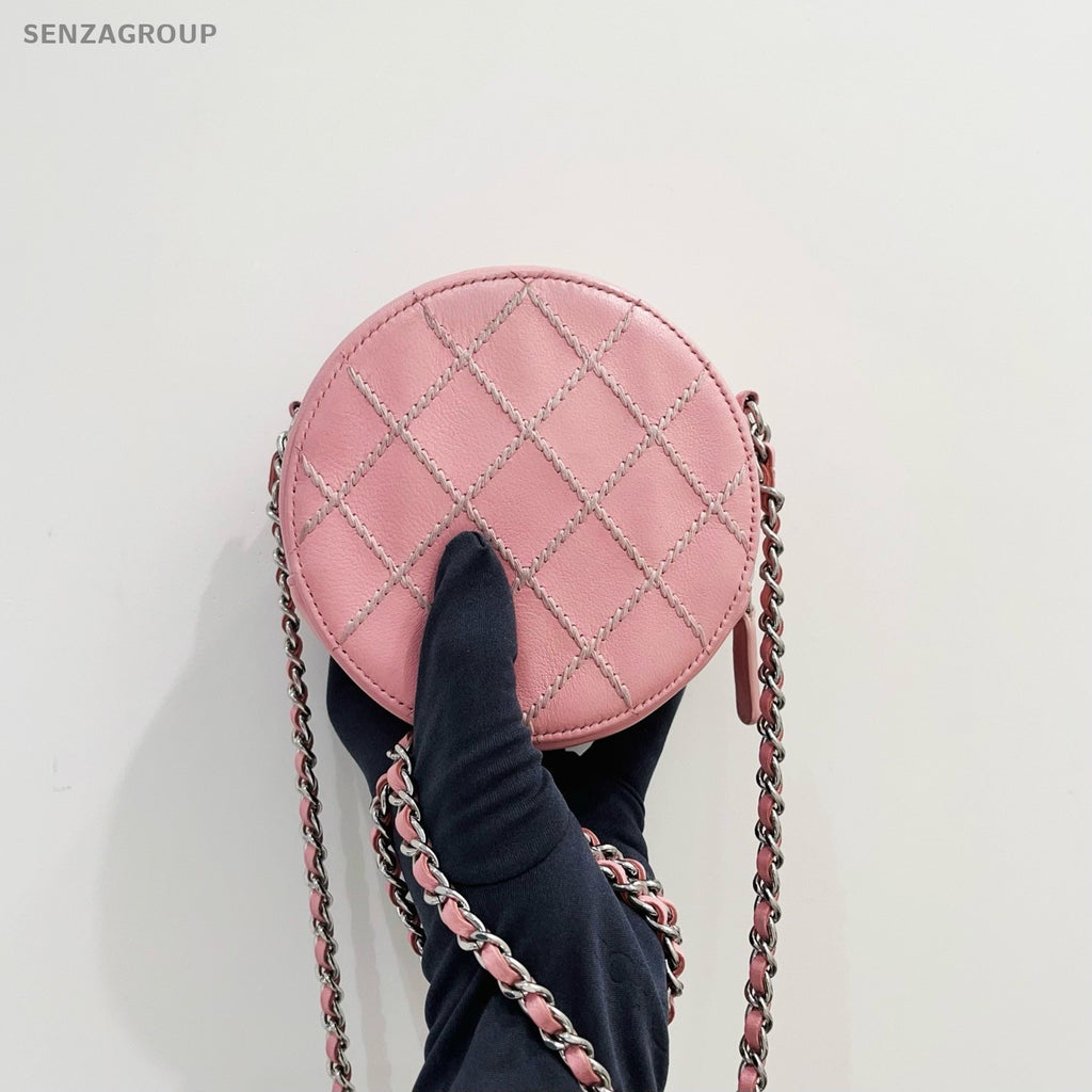 CHANEL Enamel clasp Lambskin Chain Shoulder bag Crossbody Pink Women