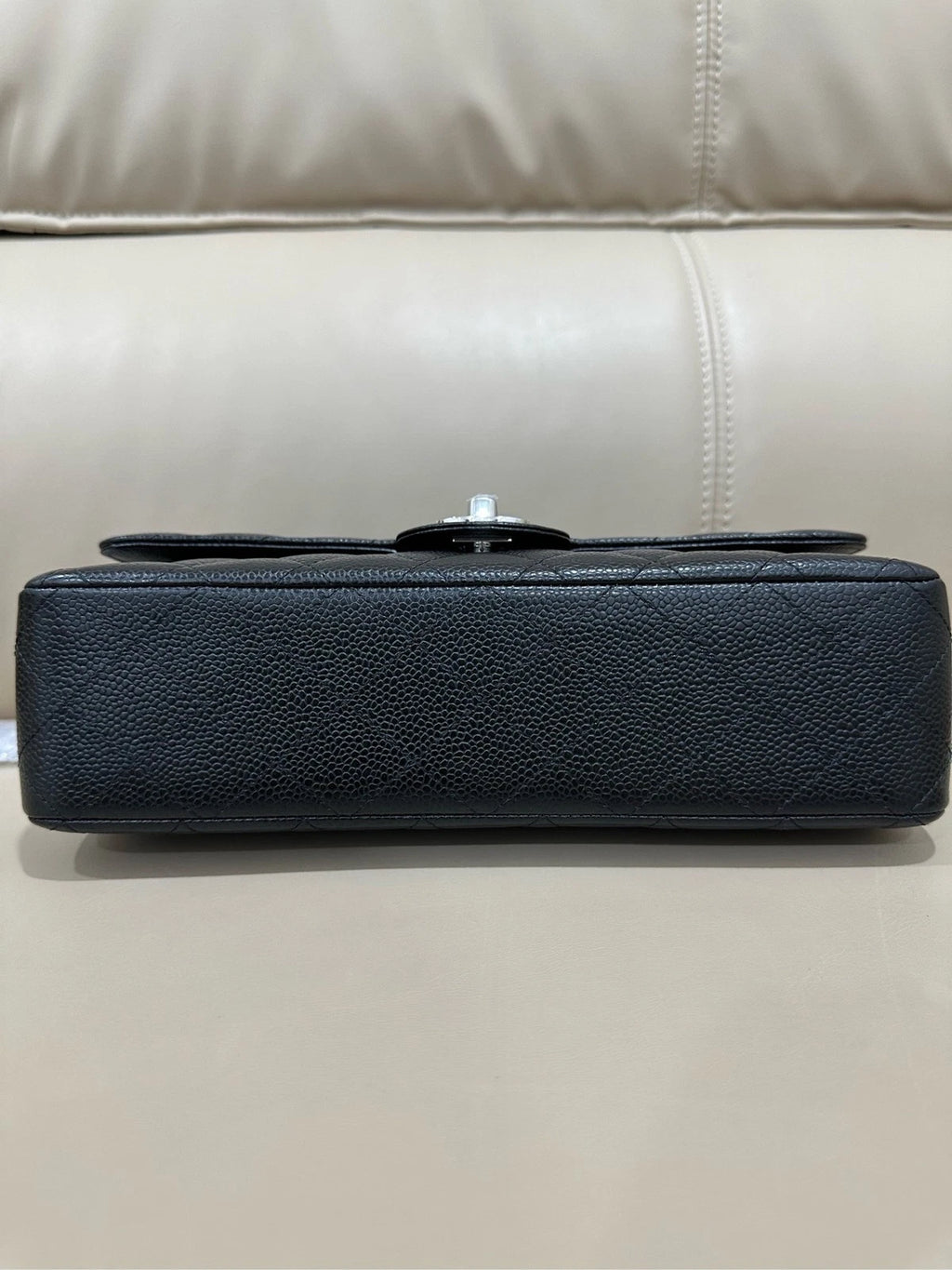CHANEL Classic Flap Medium Black Leather Shoulder Bag For Women