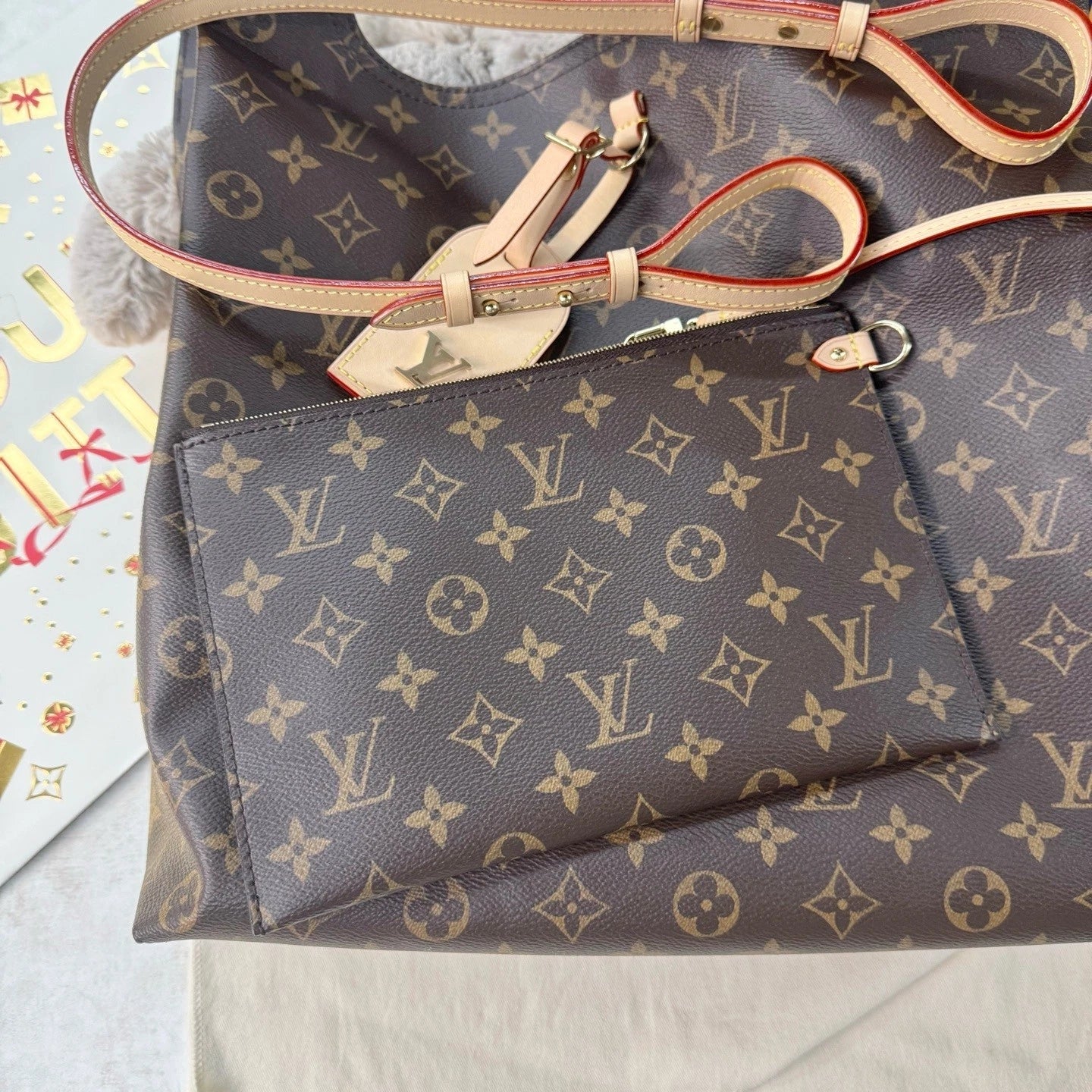 New Louis Vuitton Canvas Atlantis GM Large Bucket Bag For Women