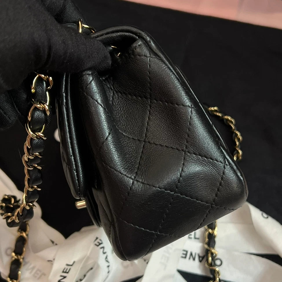 Chanel Classic Flap Lambskin Chain Shoulder Bag Crossbody Black Gold Women