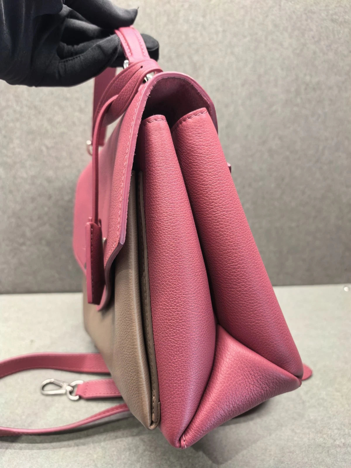 Louis Vuitton Mylockme Medium Leather Shoulder Crossbody Handbag Women