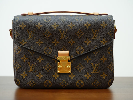 Louis Vuitton Pochette Métis Monogram 2way Shoulder Handbag Brown Crossbody