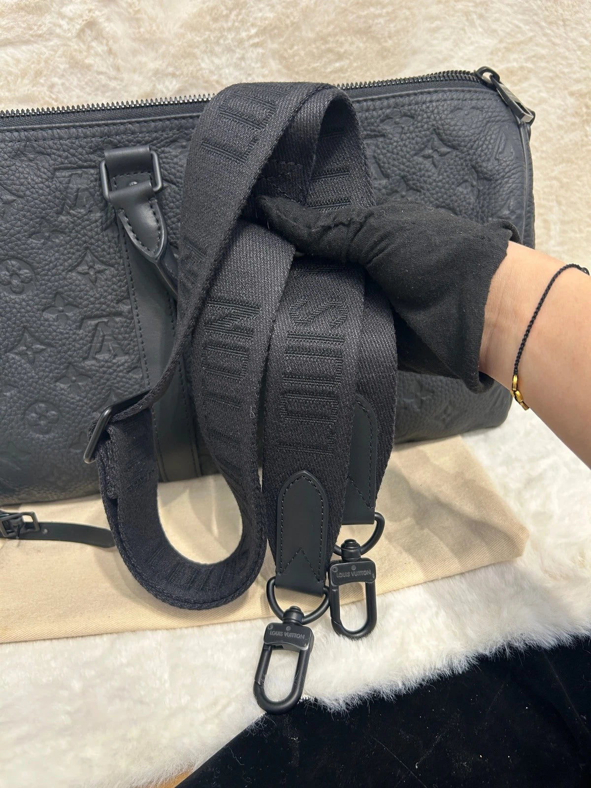 Louis Vuitton Keepall35 Top Handle Shoulder Bag Black Unisex Adults Classic