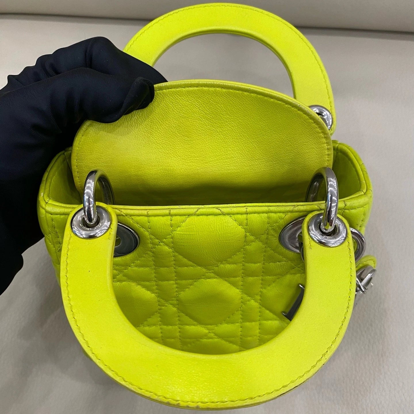 Dior Lady Dior Top Handle Excellent