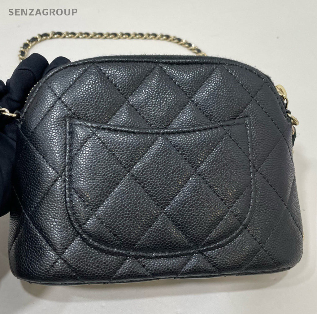 Chanel Diamond Calfskin Chain Shoulder Bag Crossbody Black Gold Women Classic