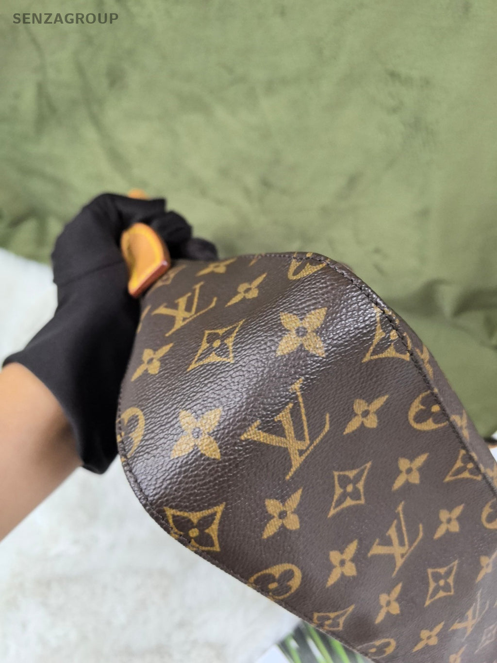 Louis Vuitton Looping PM Monogram Top Handle Shoulder bag Women Vintage Classic