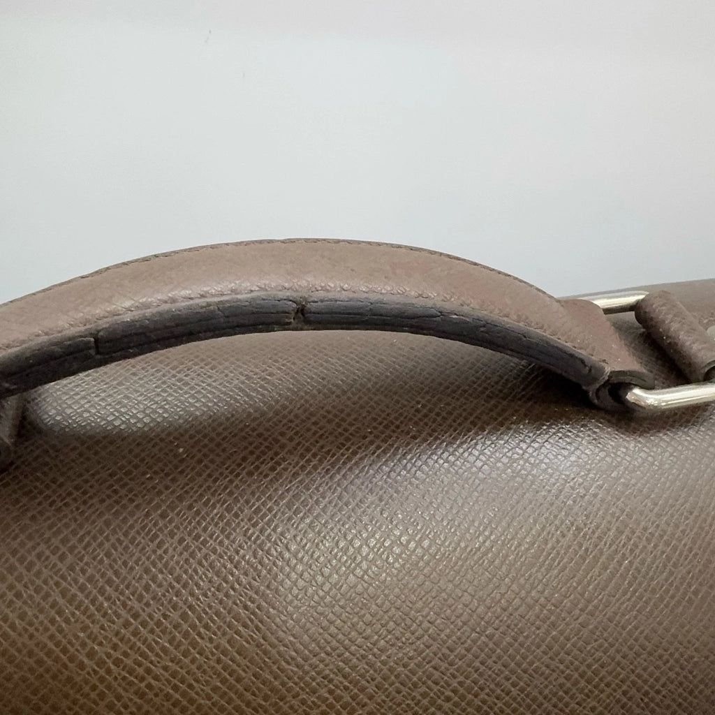 Louis Vuitton Brown Leather Messenger Briefcase Crossbody Handbag For Women