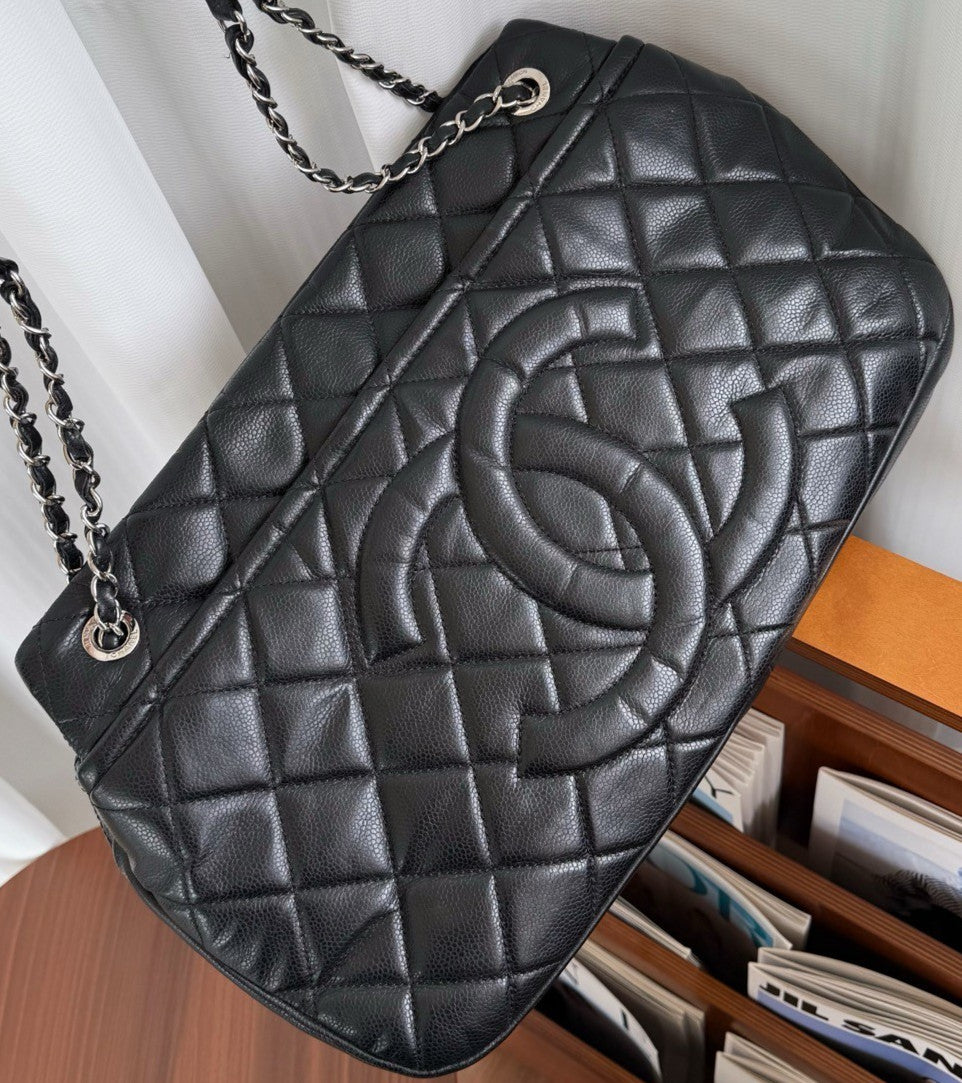 CHANEL Relief sculpture CC Chain Shoulder bag Black Silver tote Women