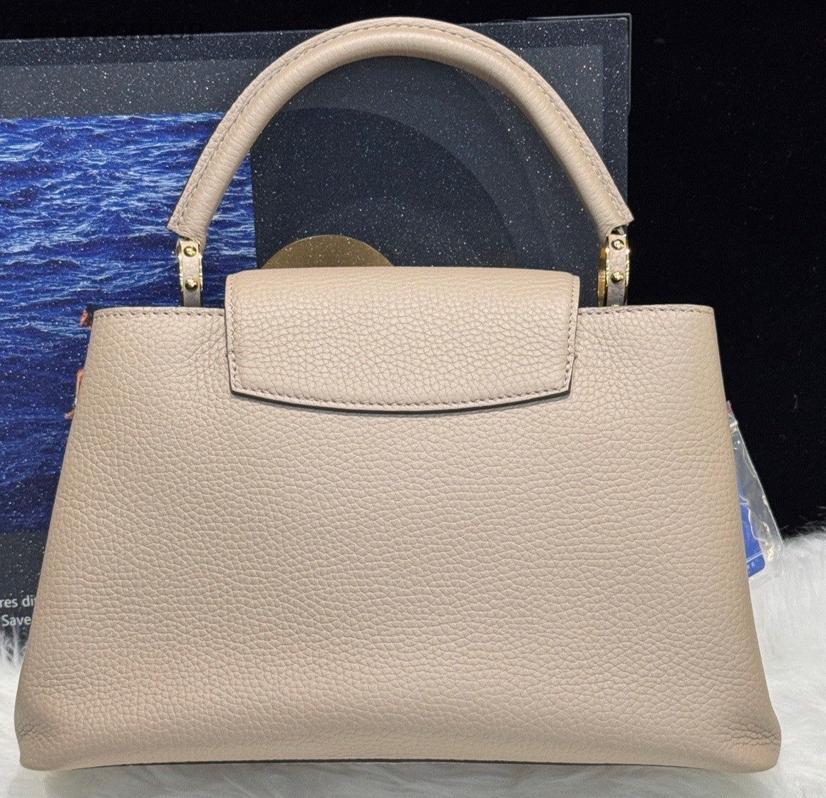 Louis Vuitton cap MM Top Handle Bag Gray Women