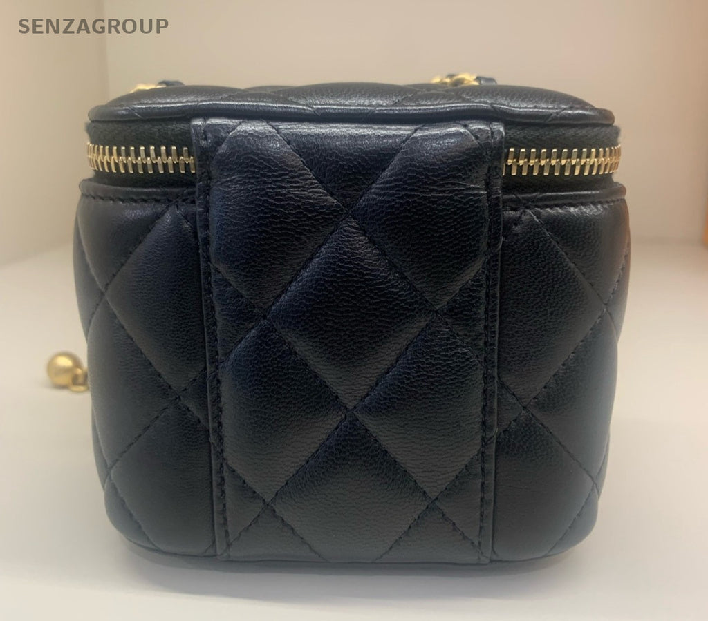Chanel Diamond Box Chain Shoulder Bag Crossbody Black Gold Women Classic