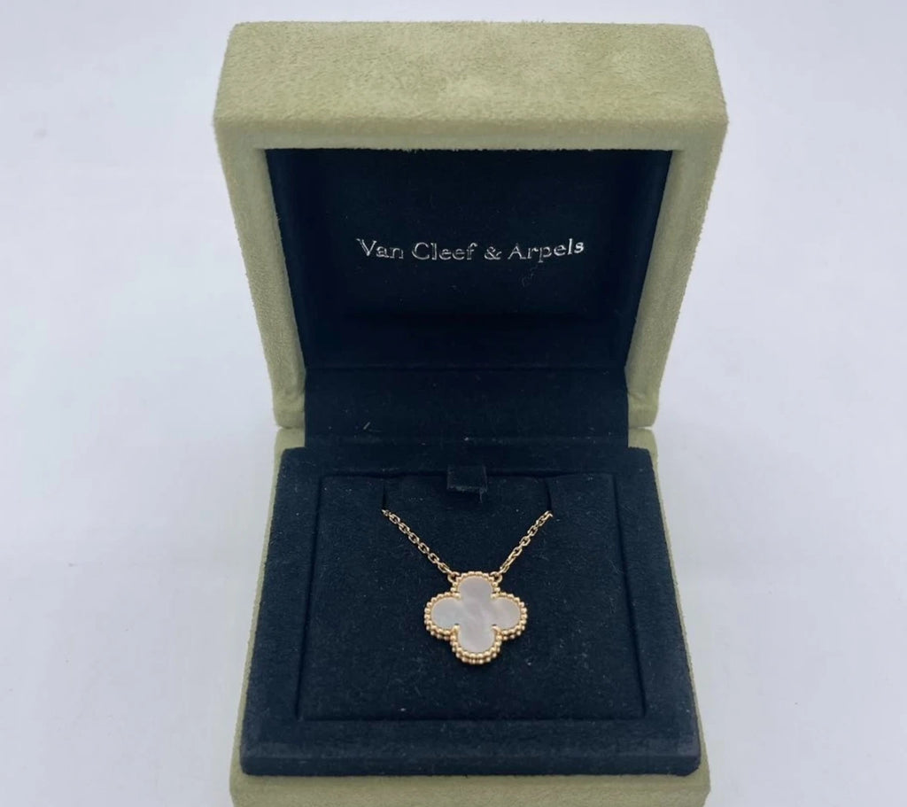 Van Cleef &amp; Arpels Vintage Alhambra Necklace White Mother of Pearl 18K Gold