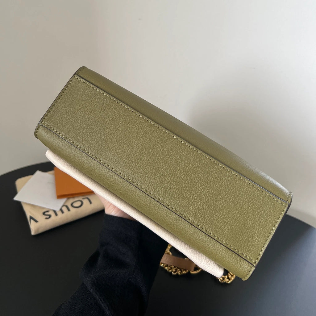 Louis Vuitton Lock Me Chain Shoulder Crossbody Bag Green Gold Hardware Women