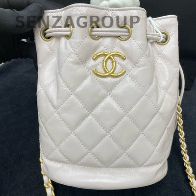 Chanel 21B White Gold Drawstring Chain Bucket Bag Quilted Crossbody