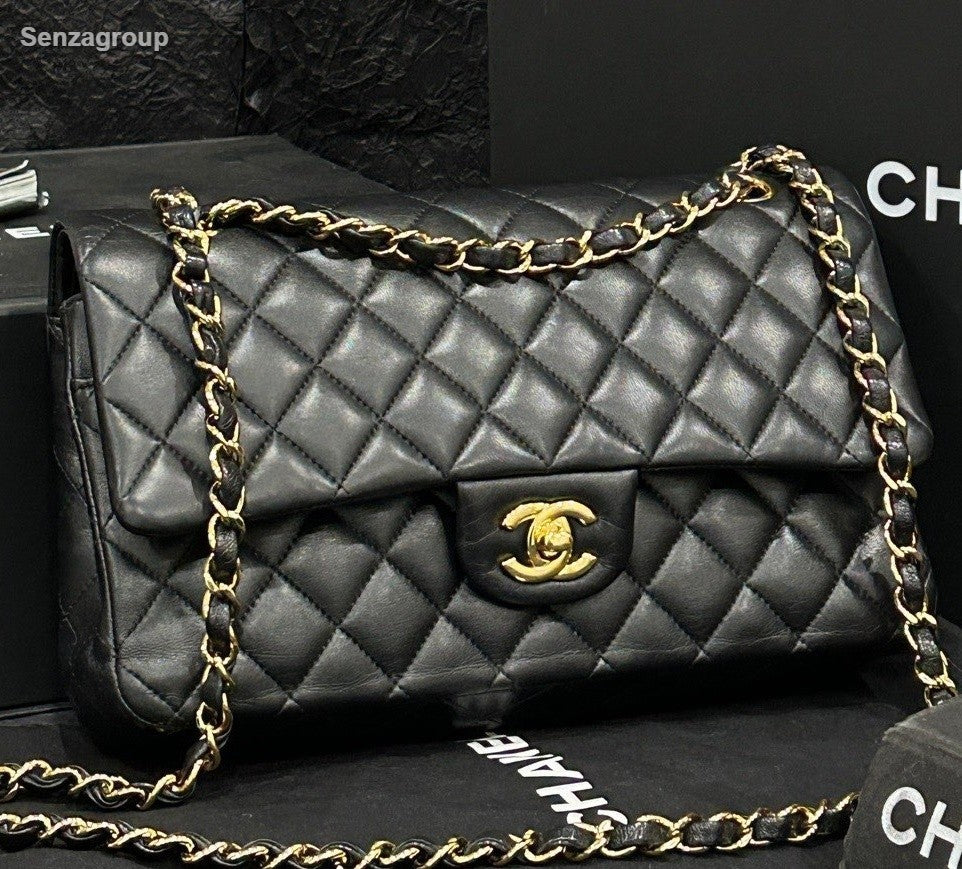 Chanel Classic Flap MM Chain Shoulder Bag Crossbody Black Gold Women Fashion