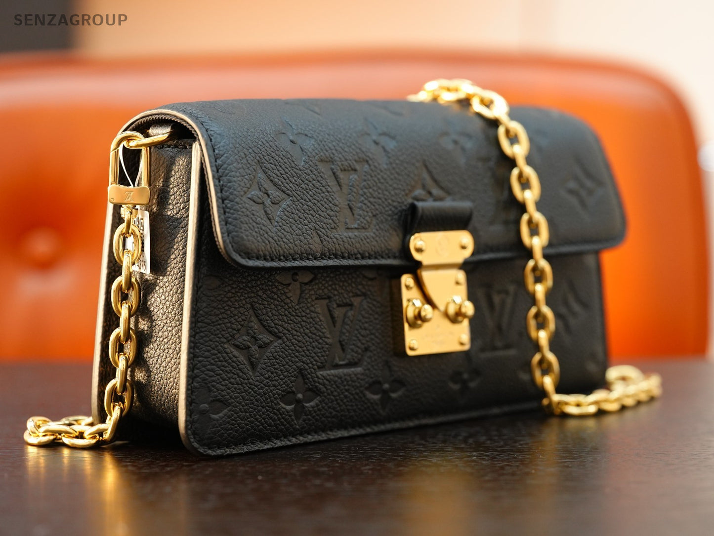 Louis Vuitton Pochette Metis Monogram Empreinte Chain bag Almost Brand NEW