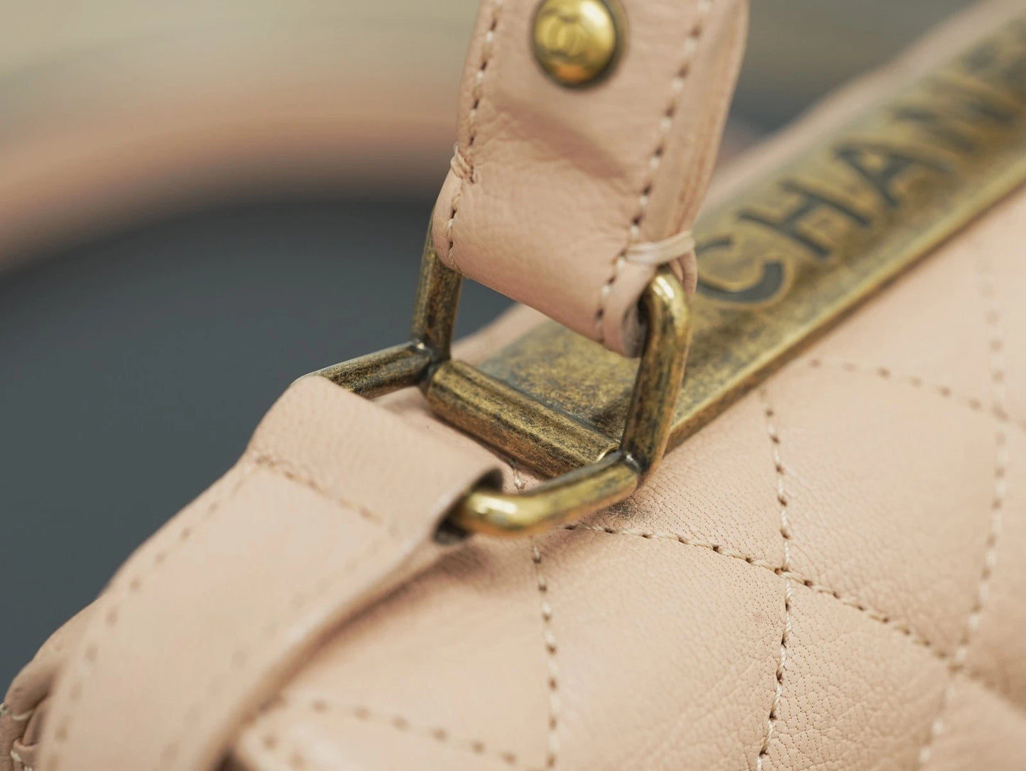 CHANEL Top Handle Diamond pattern Handbag Pink Gold Shoulder bag