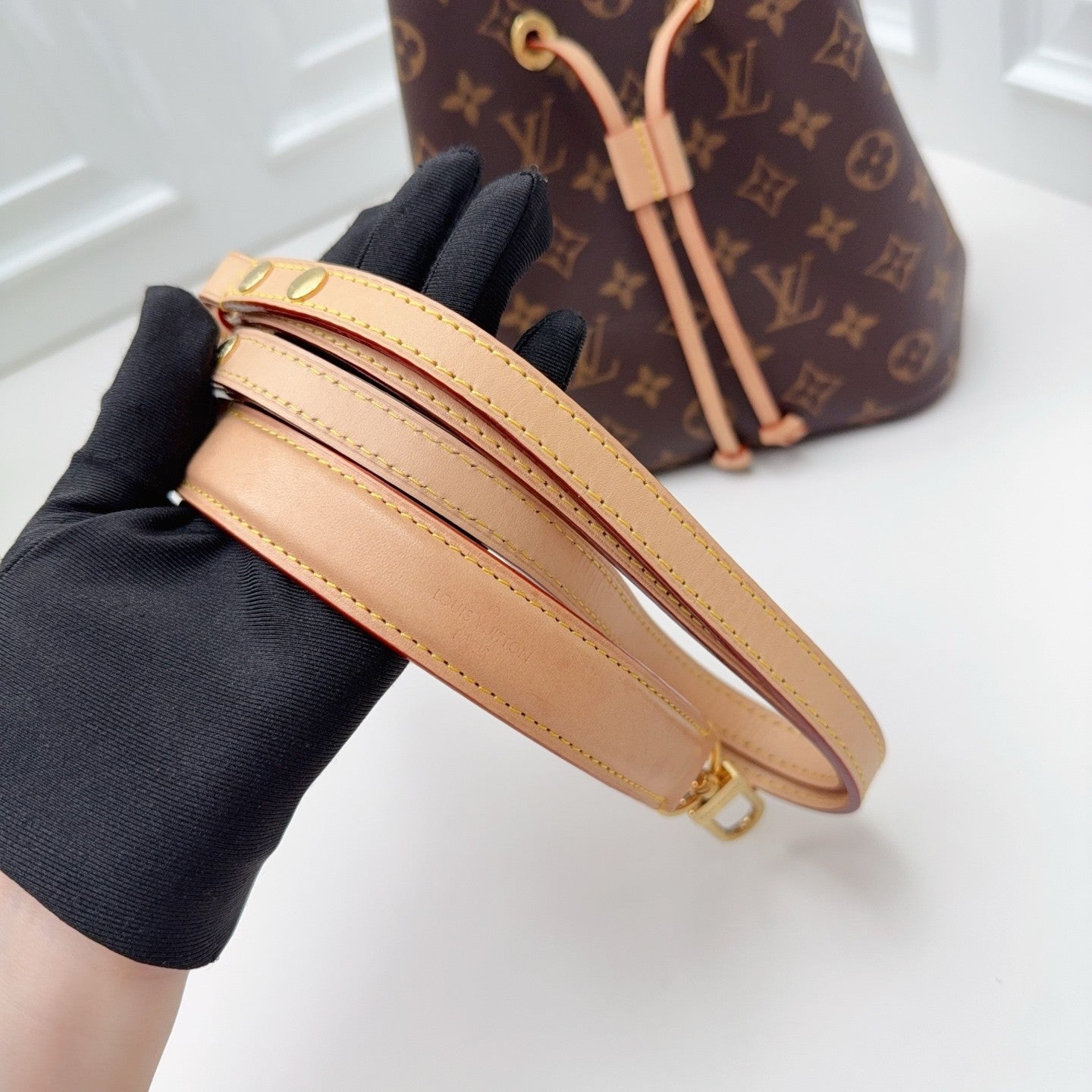 Louis Vuitton Monogram NeoNoe BB Bucket Bag - Women's Classic Handbag