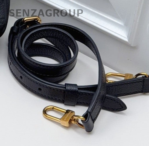 Louis Vuitton Pochette Metis Monogram Shoulder Bag Crossbody Almost Brand NEW