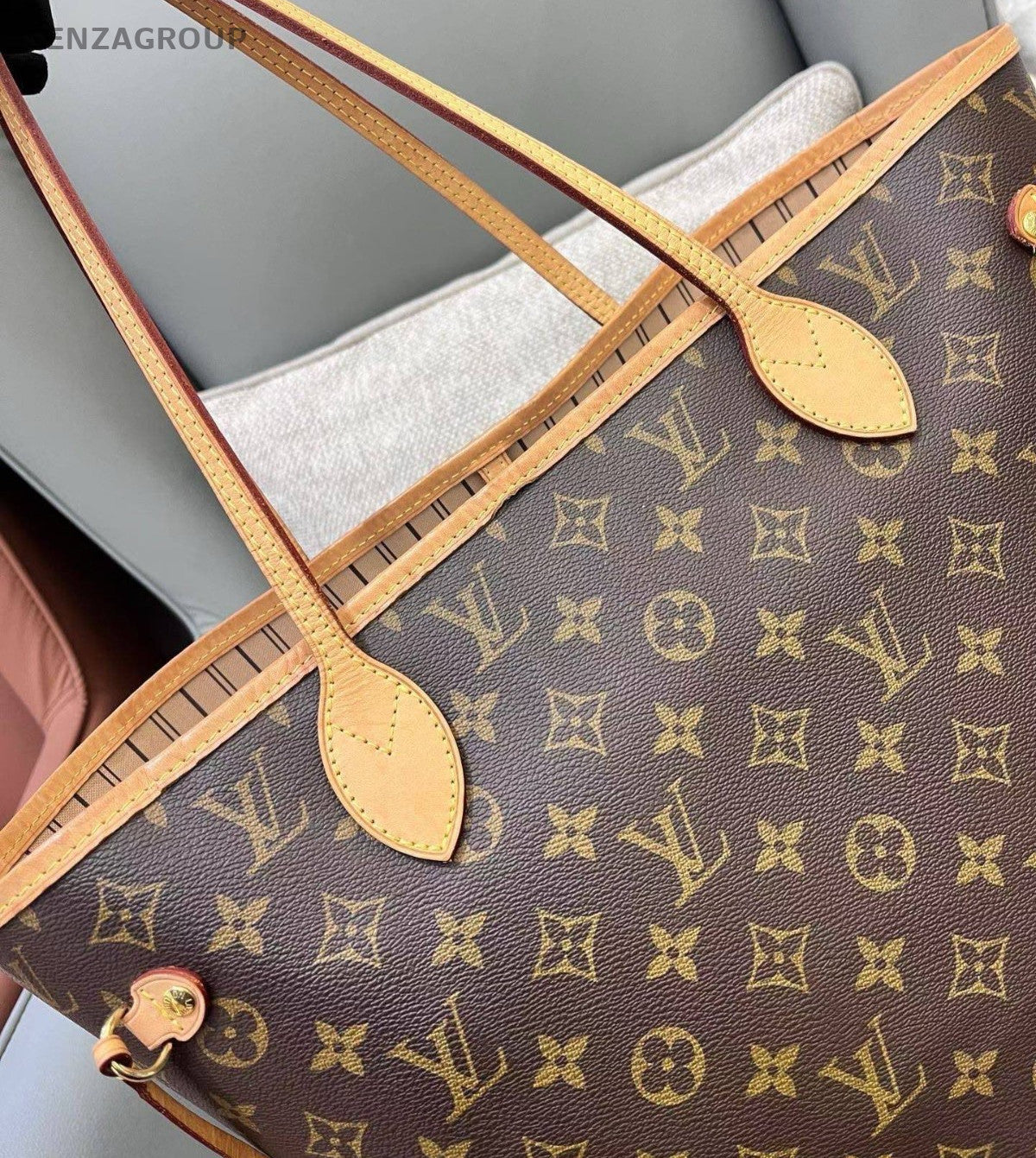 Louis Vuitton Neverfull MM Monogram Tote Shoulder Bag Brown Gold Women Classic