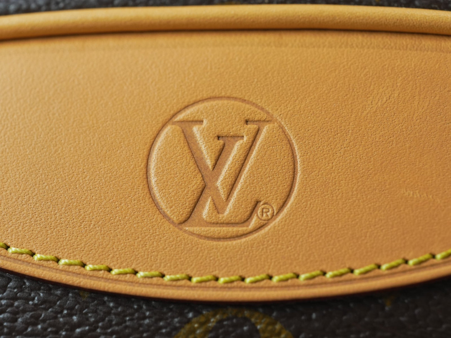 Louis Vuitton Deauville Monogram Canvas Handbag Crossbody Almost Brand NEW