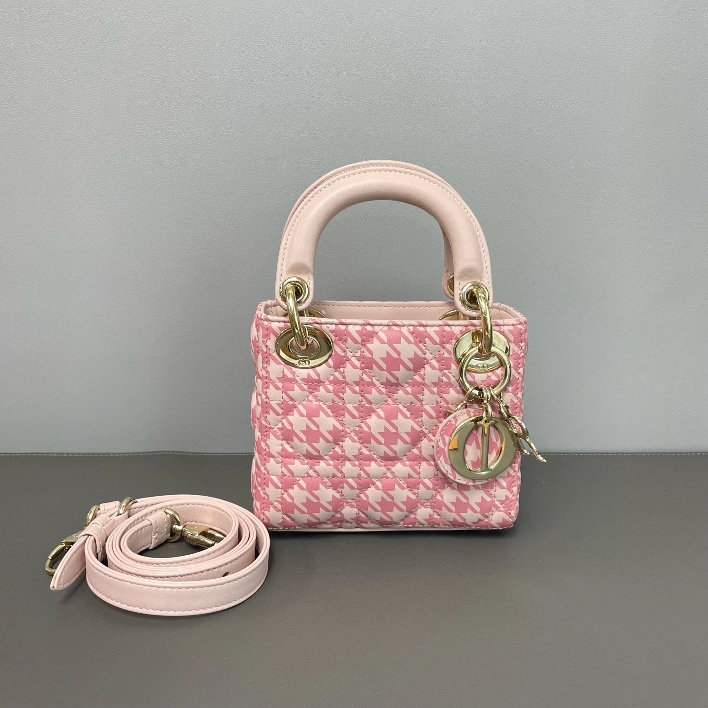 Dior Lady Dior Leather Pink Top Handle Excellent