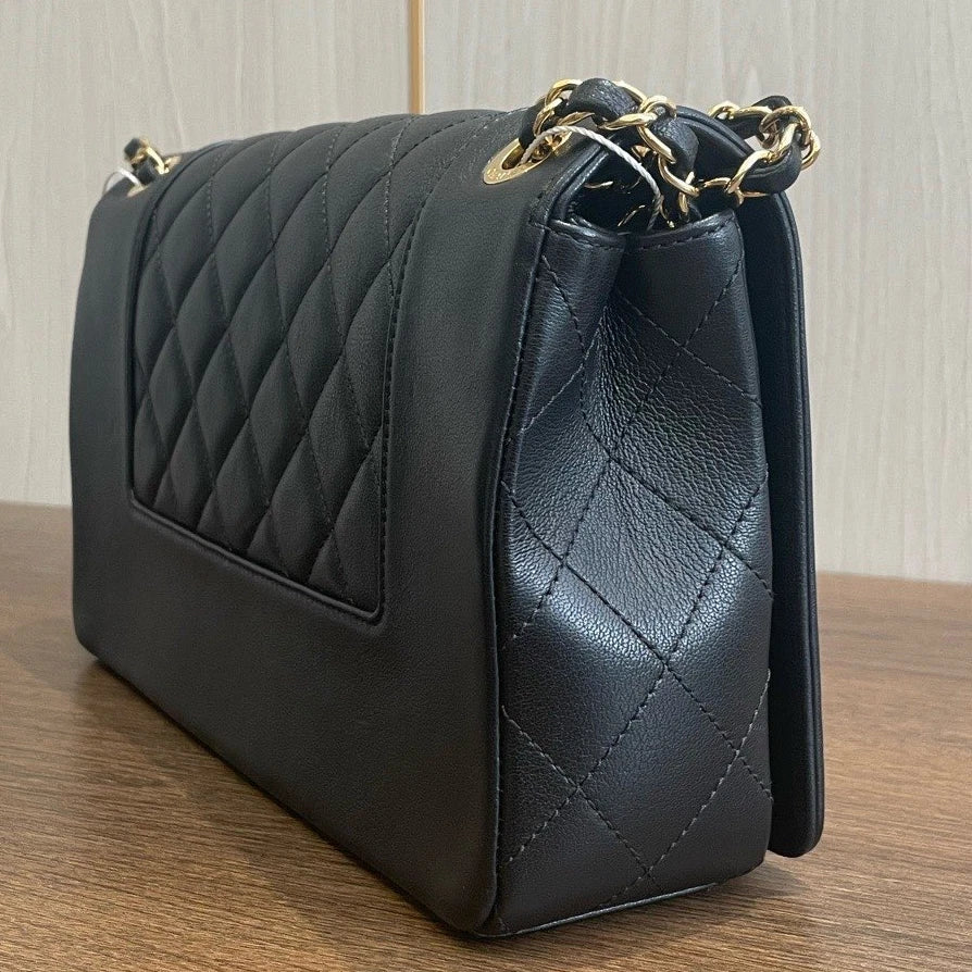 Chanel Calfskin GM Flap Gold Chain Black Shoulder Bag Crossbody Diamond Turnlock