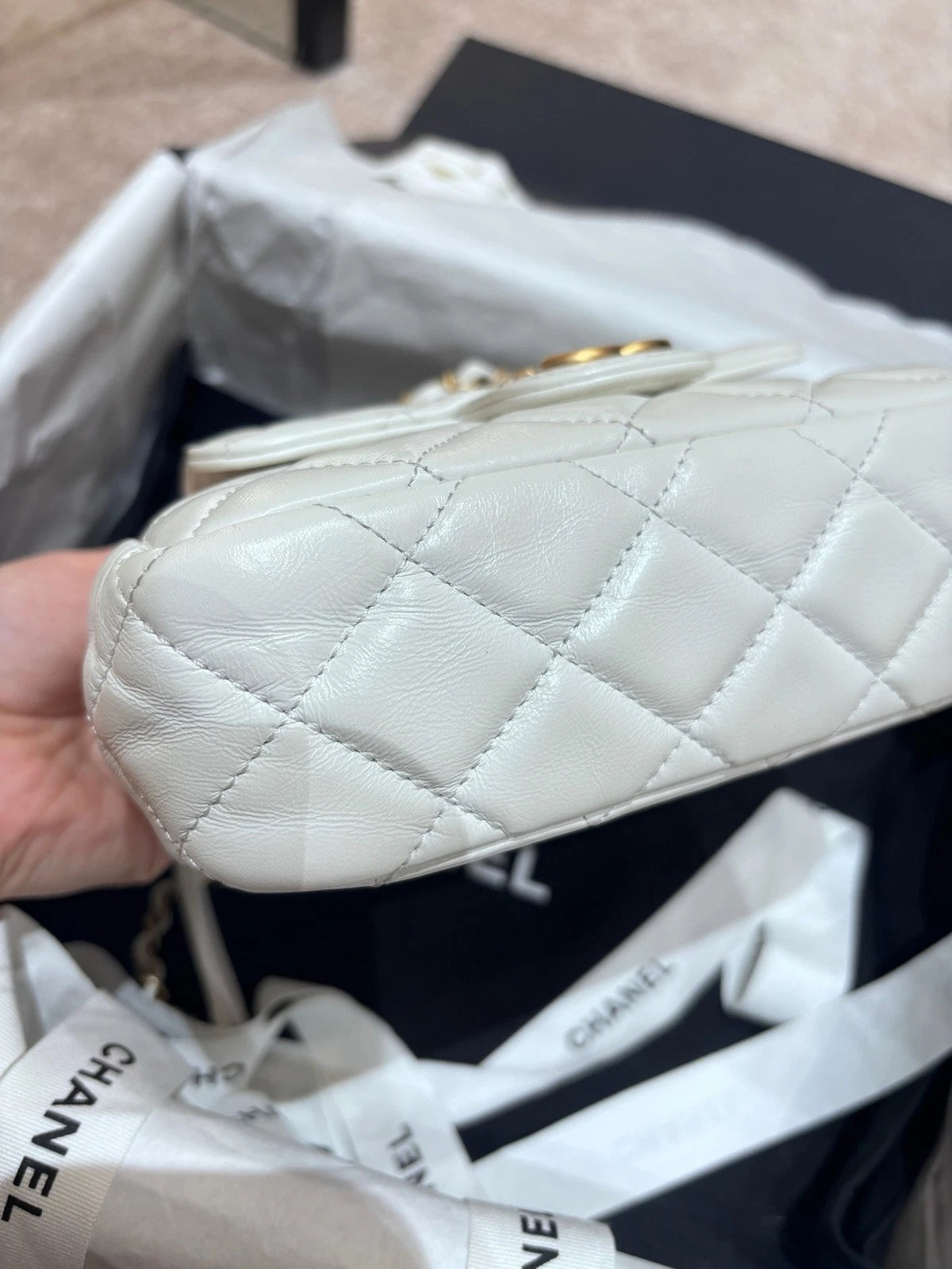 CHANEL White Oil Wax Leather Small Handbag For Women