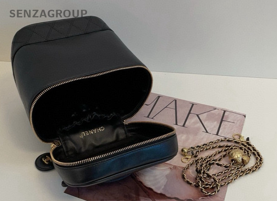 CHANEL Makeup box Top Handle 2way Chain Shoulder Handbag Women Vintage Black